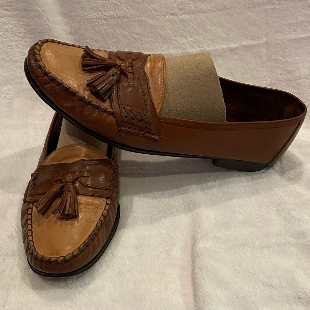 Men's Cole Haan Two-Tone Brown-Tan Leather Loafers Shoes with Tassels Sz 9.5 VGC